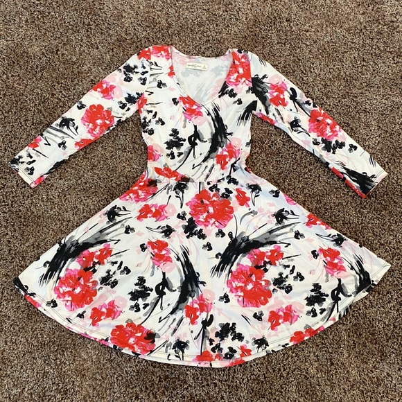 XS Abercrombie & Fitch floral dress - Picture 3 of 5